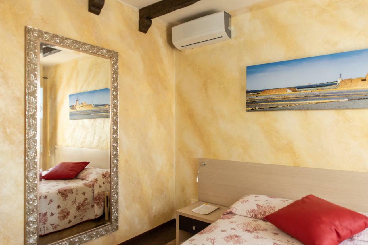 Case Vacanze Benvenuti Al Sud Trapani Ngoại thất bức ảnh